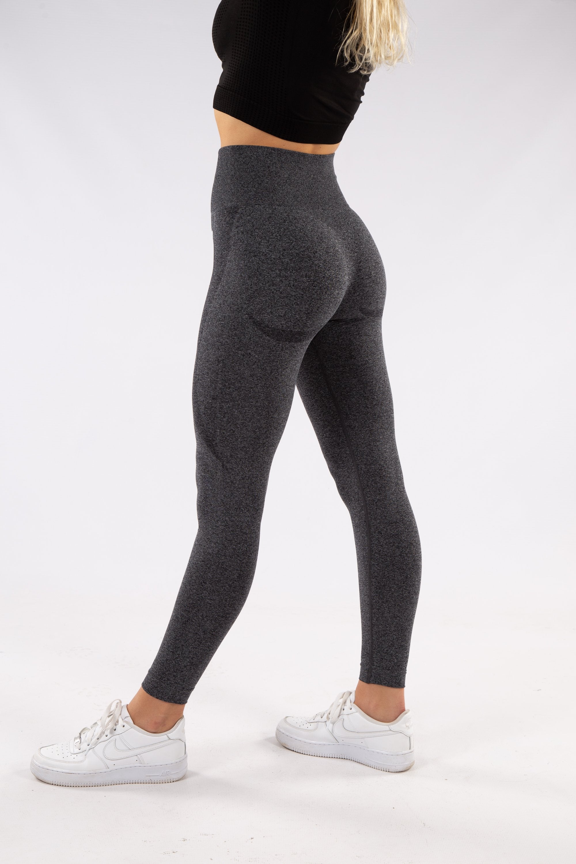 Image of Wonderfit Contour Seamless leggings- Dark Grey