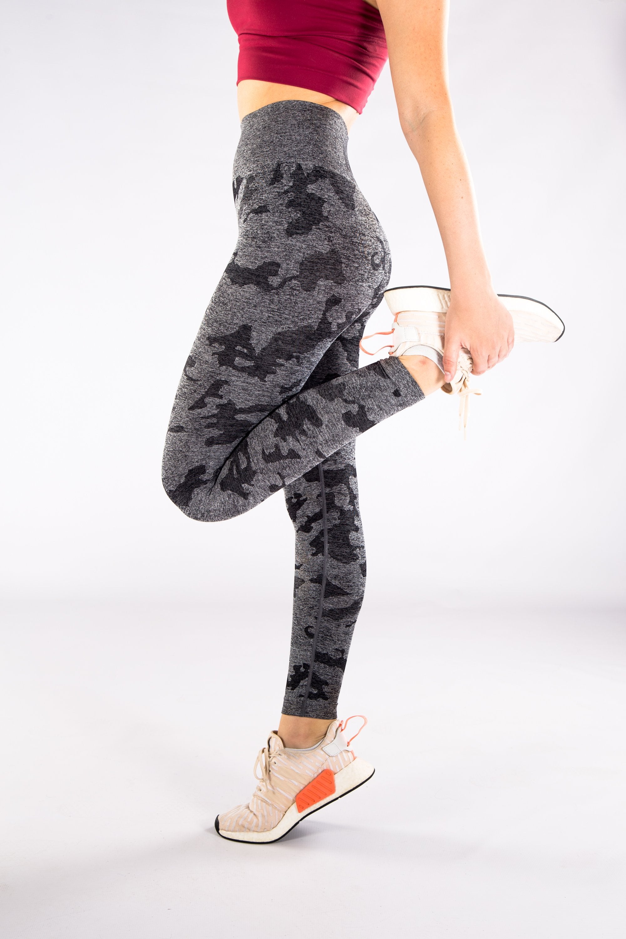 TNG Camo scrunch - Seamless Leggings - black