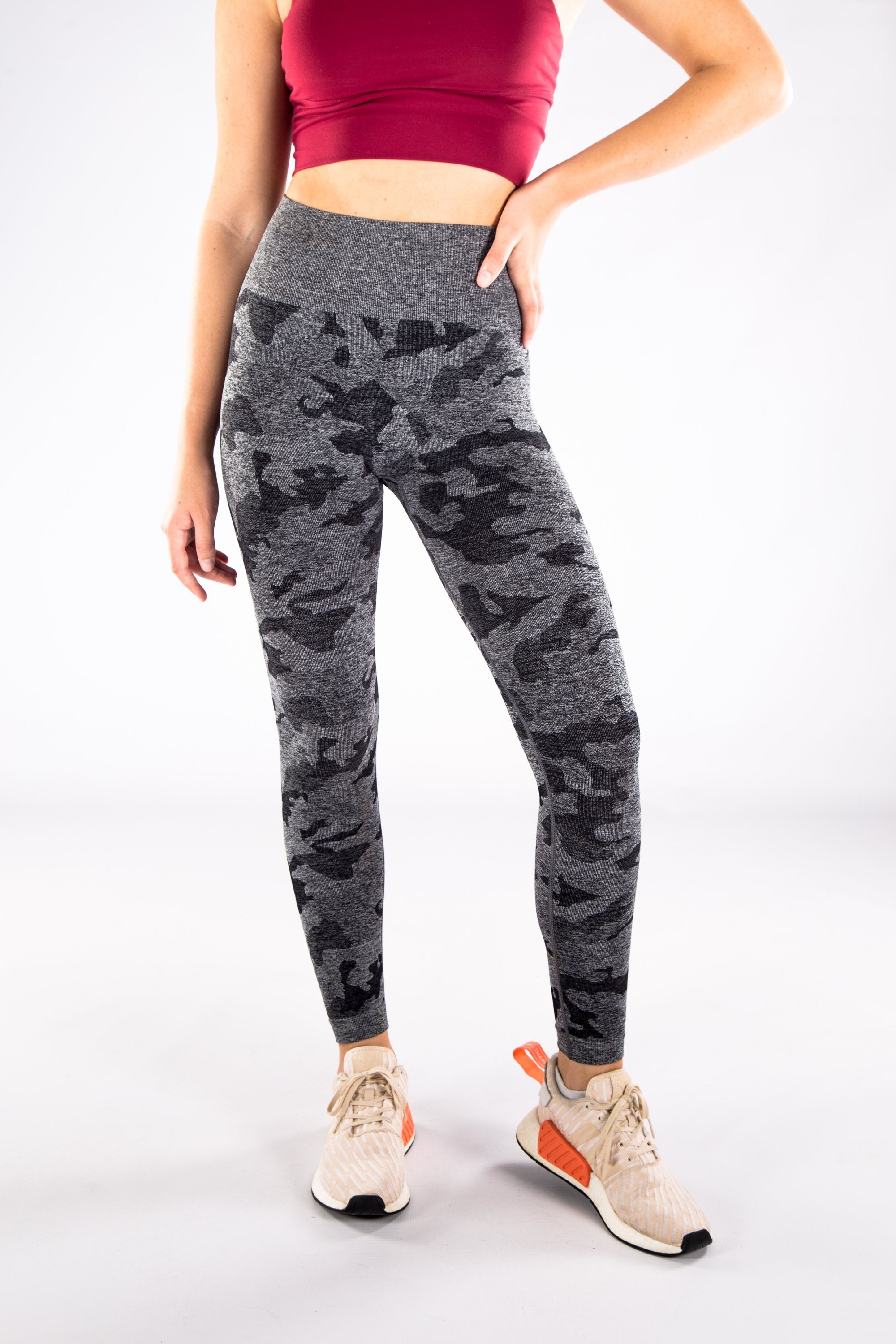Image of TNG Camo scrunch - Seamless Leggings - black