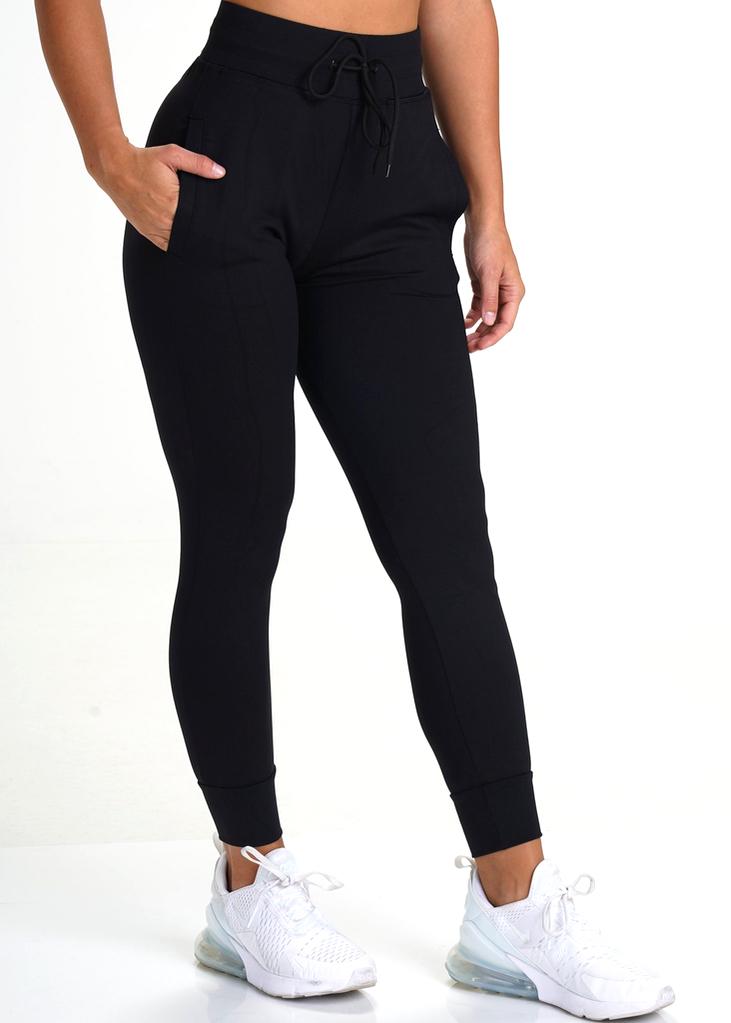 Form fit Joggers - Black