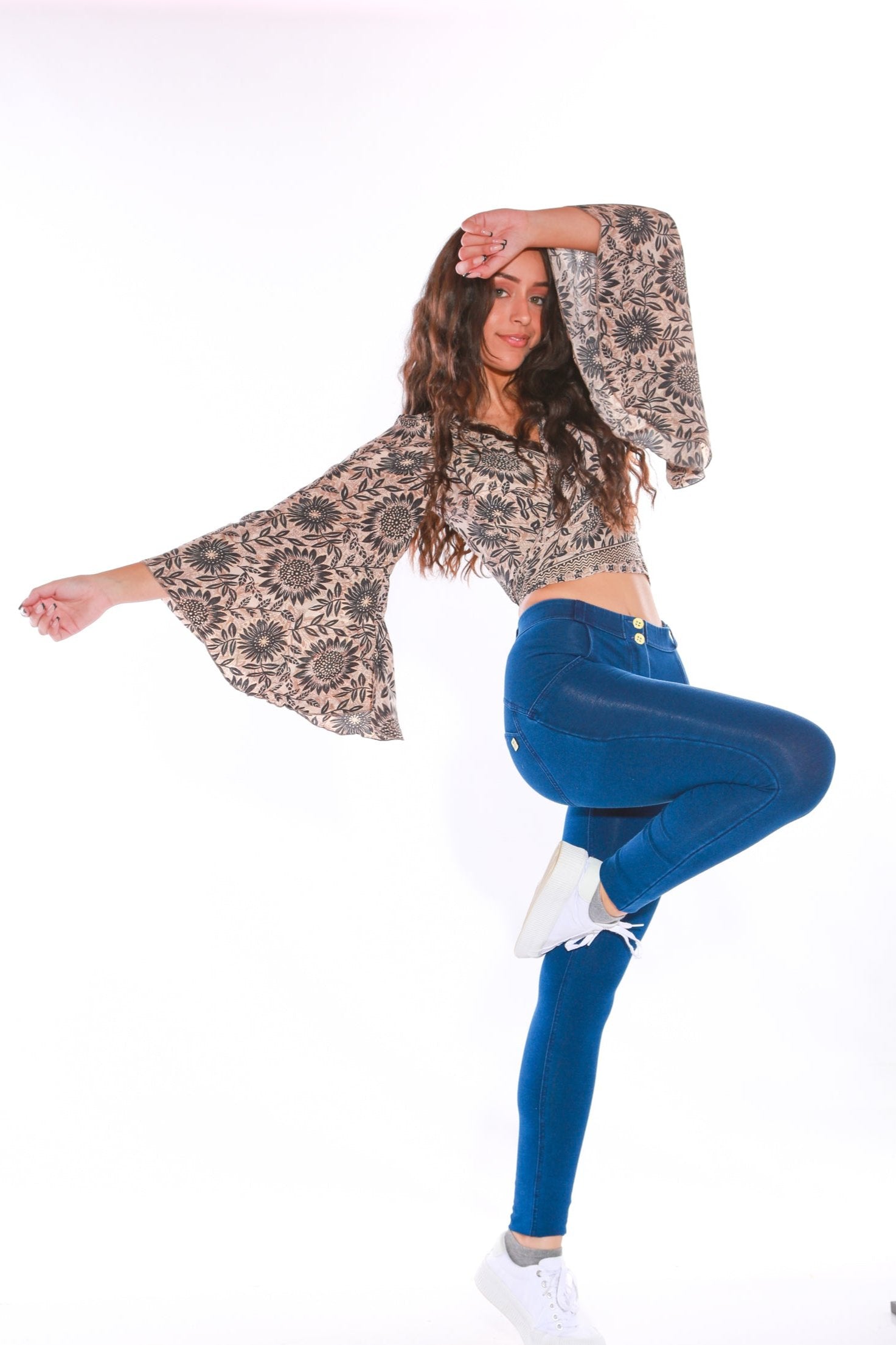 Long sleeve Wrap top - Freesize- brown sunflower